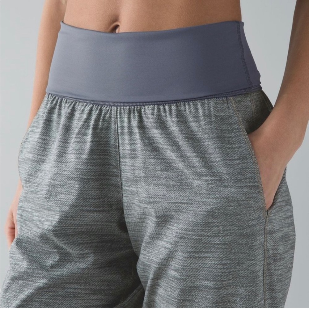 Lululemon om Harem Pants